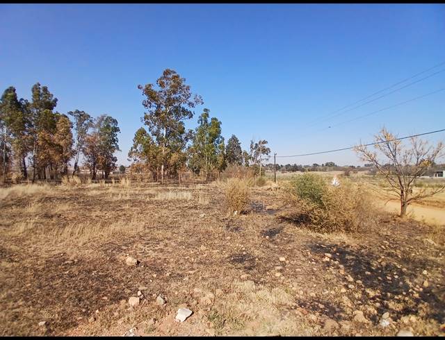 2,190M² VACANT LAND FOR SALE IN HENLEY ON KLIP